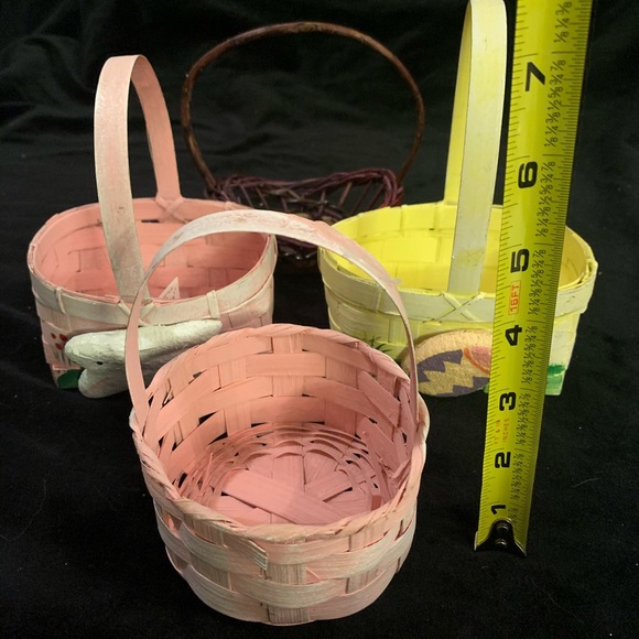 Easter Baskets - Picture 3 of 6